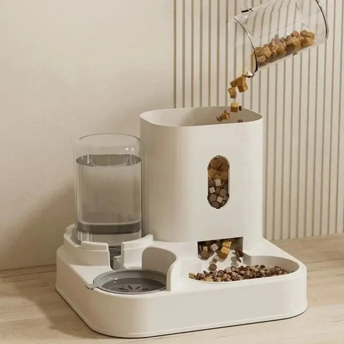 SmartFeeder Duo – Automatic Pet Feeder & Water Dispenser